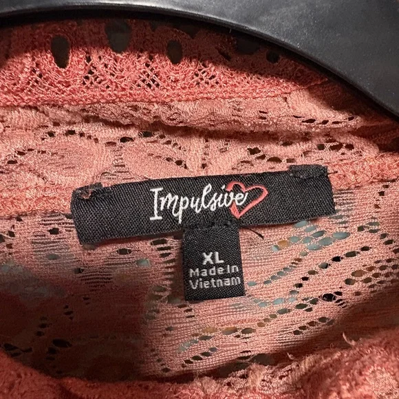 Lace Ruffle Top - Picture 5 of 6